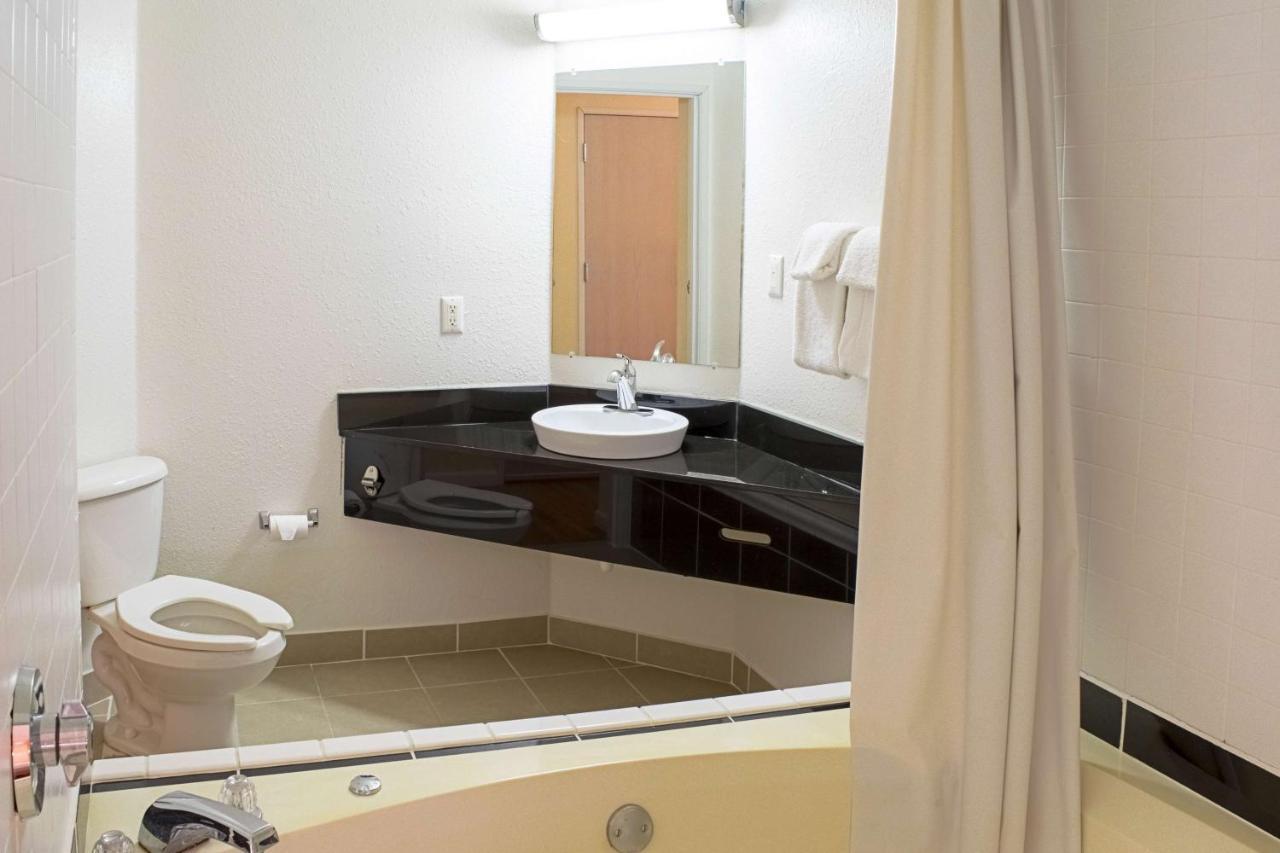 Motel 6-Seymour, In - North Εξωτερικό φωτογραφία